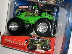 2005 #1 Grave Digger toy1