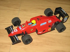 Ferrari F1 rojo (2)