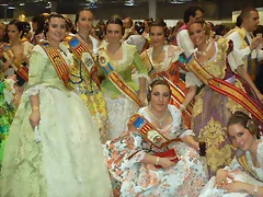 aqui es en la gala fallera alguna de ellas