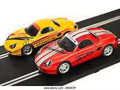 pair-of-scalextric-porsche-boxter-vintage-analogue-slot-cars-dgke0p (2)