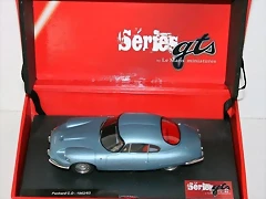 Panhard azul