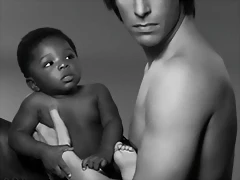 bruno-sacha-baron-cohen_black_baby bruno-sacha-baron-cohen_black_baby