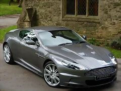 zoom_ASTON_MARTIN_DBS_V12_2DR_MANUAL_1