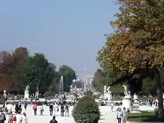 Tuileries_gardenview