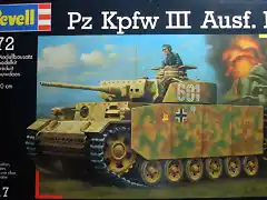 Revell - Panzer III Ausf.M - 1-72