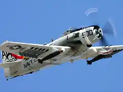 sk1-Douglas-A-1-Skyraider-960x640