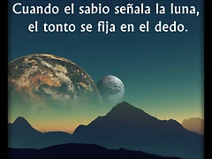 cuando el sabio apunta a la luna