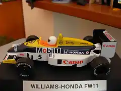 06 WILLIAMS-HONDA FW11