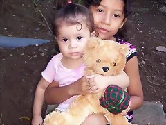 Nuestras dos vecinitas Nuestras dos vecinitas
