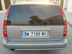COCHE 008