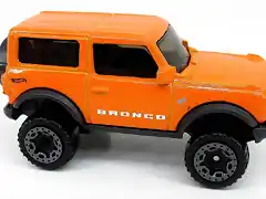 22 ford bronco 2 color