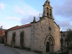 800px-Iglesia_de_Santiago_de_Bembrive_2 800px-Iglesia_de_Santiago_de_Bembrive_2
