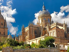 800px-Salamanca_Catedral 800px-Salamanca_Catedral