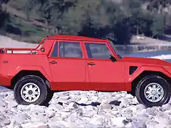 cinco_pick-up_mas_potentes_lamborghini_lm002