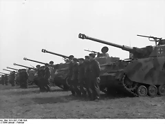 Frankreich,_SS-Division__Hitlerjugend_,_Panzer_IV[1]