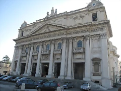 Napoli_-_Basilica_dell'Incoronata_Madre_del_Buon_Consiglio Napoli_-_Basilica_dell'Incoronata_Madre_del_Buon_Consiglio