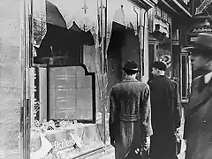 The_day_after_Kristallnacht