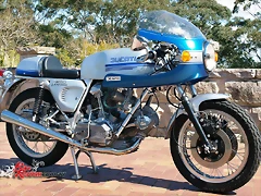 1977-Ducati-900-SS-restoration-Zirn-13