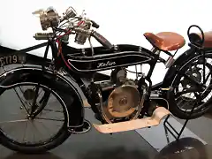 Helios 1920 con  motor BMW