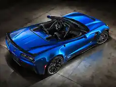 2015-Chevrolet-Corvette-Z06-convertible-from-above