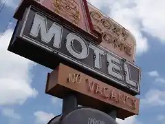 Cozy Cone Motel