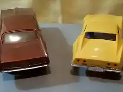 Revell Cougar & Vette (4)