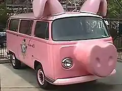 funny-pig-custom-car-comedy-pic.jpg~c200