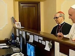 _el_papa__pagando_la_factura_de_la_pension _el_papa__pagando_la_factura_de_la_pension