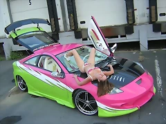 1223118342_Car_and_Girl_24 1223118342_Car_and_Girl_24