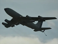 KC-135