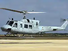 1024px-Agusta_AB-212ASW