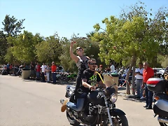 60 60