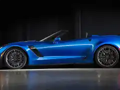 2015-Chevrolet-Corvette-Z06-convertible-side-view