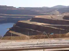Una mina que espera-Oct-Novbre. 2014-Fot.J.Ch.Q.jpg (10)