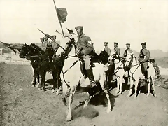 1914-soldados britanicos desde Sudafrica invaden la colonia alemana.