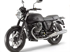 2013-moto-guzzi-v7-stone