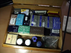 caja y plumas celuloide 003 caja y plumas celuloide 003