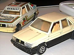 Renault 11 x 2