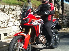 DSC00696_1458911709735