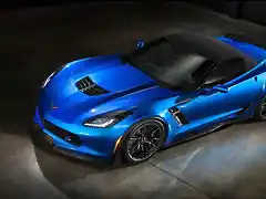 2015-chevrolet5-corvette-z06-convertible-front-three-quarter-top-up.jpeg