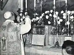 papal-low-mass