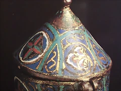 pixide, siglo XIII, Limoges o parecido. Museo diocesano de Barbastro pixide, siglo XIII, Limoges o parecido. Museo diocesano de Barbastro