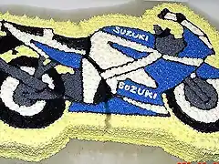 suzuki_bike_cake_7