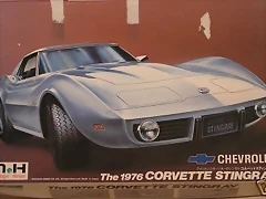 Doyusha Chevrolet Corvette Sting Ray '76 Doyusha Chevrolet Corvette Sting Ray '76