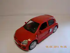 estatico 1-32 Renault Clio Sport 16V