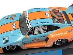 Sideways-Gulf-Porsche-935-77a-HC04