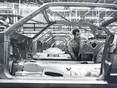 1964MustangAssemblyLine-3