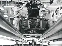 1964MustangAssemblyLine-5