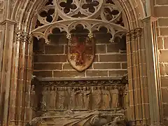 Sepulcro_sancho_sanchez_de_oteiza_pamplona