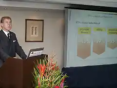 Dr. Andreas Schapowal en la Cena-Conferencia en Melia Caracas